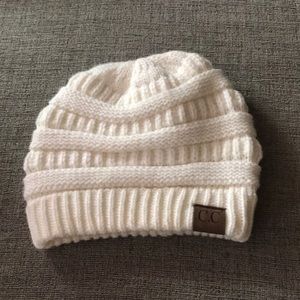 Cable knit beanie